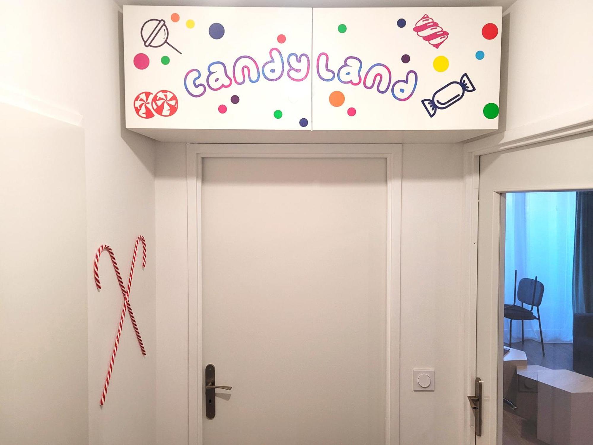 Candyland-20Min Disney-Famille 모 외부 사진
